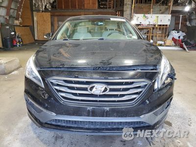 Piąte zdjęcie samochodu w środku: 2017 HYUNDAI SONATA SPORT VIN:5NPE34AF4HH554275 - miniatura