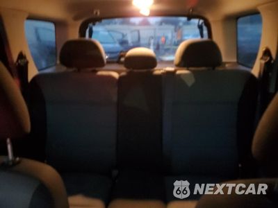 Zdjęcie 10 z 15 samochodu: 2006 FORD ESCAPE XLS VIN:1FMYU02Z96KA68860 - miniatura