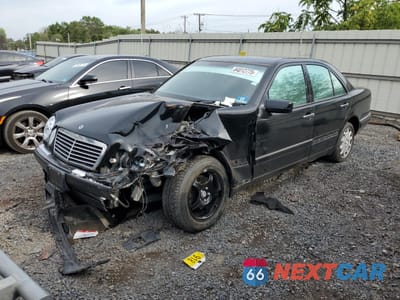 1999 MERCEDES-BENZ E 320 WDBJF65H4XA921015 - główne zdjęcie licytacji z USA - miniatura