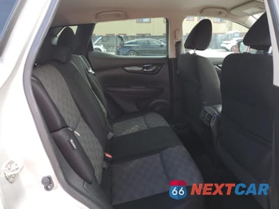 Zdjęcie 11 z 14 samochodu: 2021 NISSAN ROGUE SPORT SV VIN:JN1BJ1BV2MW568907 - miniatura