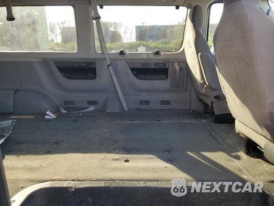 Zdjęcie 11 z 13 samochodu: 2010 FORD ECONOLINE E350 SUPER DUTY WAGON VIN:1FBNE3BL2ADA88578 - miniatura