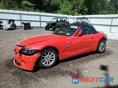 2005 BMW Z4 2.5 4USBT33575LR71151 - główne zdjęcie licytacji z USA - miniatura
