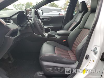 Zdjęcie 7 z 15 samochodu: 2024 TOYOTA RAV4 PRIME XSE VIN:JTMEB3FV0RD223181 - miniatura