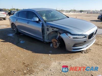 Czwarte zdjęcie samochodu z boku: 2018 VOLVO S90 T6 MOMENTUM VIN:LVY992MK0JP006239 - miniatura
