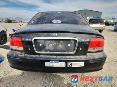 Zdjęcie 6 z 12 samochodu: 2004 HYUNDAI SONATA VIN:KMHWF25H04A022546 - miniatura