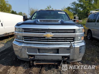 Piąte zdjęcie samochodu w środku: 2018 CHEVROLET SILVERADO K2500 HEAVY DUTY VIN:1GC1KUEYXJF164889 - miniatura