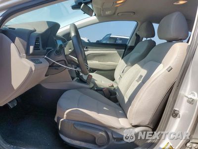 Zdjęcie 7 z 16 samochodu: 2020 HYUNDAI ELANTRA SEL VIN:5NPD84LF2LH558294 - miniatura