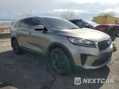 Czwarte zdjęcie samochodu z boku: 2019 KIA SORENTO L VIN:5XYPG4A39KG452620 - miniatura