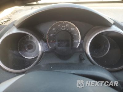 Zdjęcie 9 z 12 samochodu: 2013 HONDA FIT VIN:JHMGE8H33DC014555 - miniatura