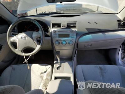 Zdjęcie 8 z 12 samochodu: 2009 TOYOTA CAMRY BASE VIN:4T1BE46KX9U405035 - miniatura