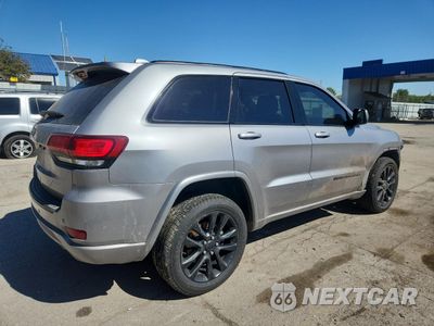 Trzecie zdjęcie samochodu z tyłu: 2021 JEEP GRAND CHEROKEE LAREDO VIN:1C4RJFAG1MC793977 - miniatura