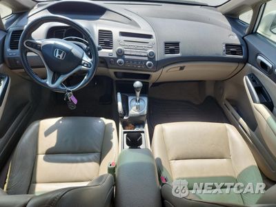 Zdjęcie 8 z 12 samochodu: 2010 HONDA CIVIC EXL VIN:2HGFA1F95AH517277 - miniatura