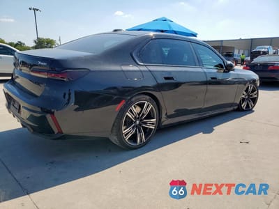 Trzecie zdjęcie samochodu z tyłu: 2024 BMW 740 XI VIN:WBA33EH04RCR17456 - miniatura