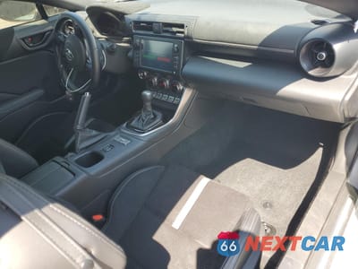 Zdjęcie 8 z 14 samochodu: 2023 TOYOTA GR 86 PREMIUM VIN:JF1ZNBF15P8763587 - miniatura
