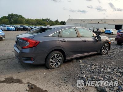 Trzecie zdjęcie samochodu z tyłu: 2017 HONDA CIVIC EX VIN:2HGFC2F75HH573695 - miniatura