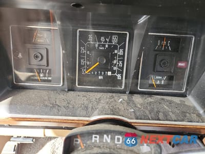 Zdjęcie 8 z 10 samochodu: 1988 FORD ECONOLINE E350 CUTAWAY VAN VIN:1FDKE30G1JHA07367 - miniatura