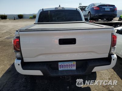 Zdjęcie 6 z 13 samochodu: 2023 TOYOTA TACOMA DOUBLE CAB VIN:3TMCZ5AN8PM642564 - miniatura