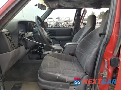Zdjęcie 7 z 13 samochodu: 1997 JEEP CHEROKEE SPORT VIN:1J4FJ68S7VL548495 - miniatura