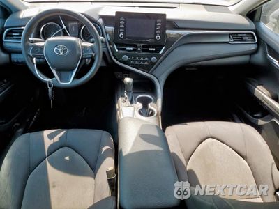 Zdjęcie 8 z 14 samochodu: 2021 TOYOTA CAMRY LE VIN:4T1C11AK5MU577875 - miniatura