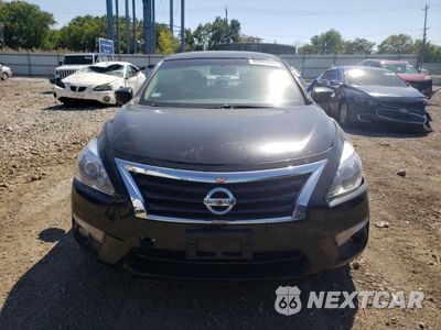 Piąte zdjęcie samochodu w środku: 2014 NISSAN ALTIMA 2.5 VIN:1N4AL3AP6EN227198 - miniatura