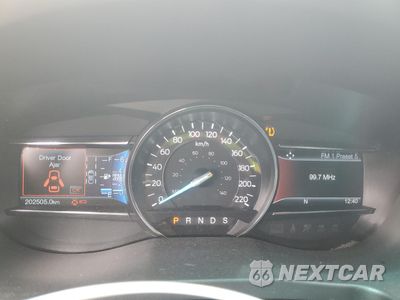 Zdjęcie 9 z 13 samochodu: 2016 FORD EXPLORER LIMITED VIN:1FM5K8F80GGD07399 - miniatura