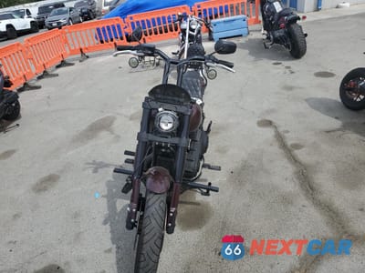 Piąte zdjęcie samochodu w środku: 2021 HARLEY-DAVIDSON FXLRS VIN:1HD1YWK20MB012978 - miniatura