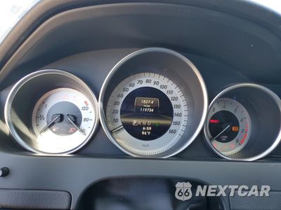 Zdjęcie 9 z 15 samochodu: 2013 MERCEDES-BENZ C 250 VIN:WDDGF4HBXDR275859 - miniatura