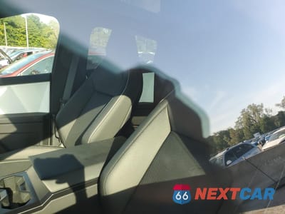 Zdjęcie 10 z 13 samochodu: 2024 TESLA CYBERTRUCK VIN:7G2CEHED5RA032007 - miniatura