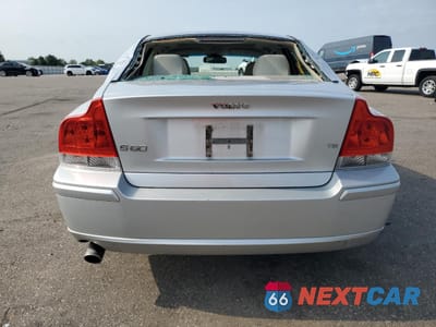 Zdjęcie 6 z 13 samochodu: 2005 VOLVO S60 T5 VIN:YV1RS547552456510 - miniatura