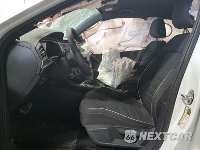 Zdjęcie 7 z 14 samochodu: 2023 VOLKSWAGEN JETTA SPORT VIN:3VWBM7BU8PM025187 - miniatura