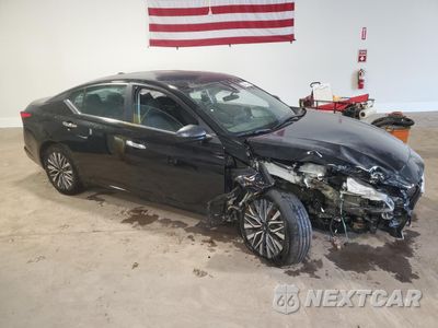 Czwarte zdjęcie samochodu z boku: 2025 NISSAN ALTIMA SV VIN:1N4BL4DWXSN372267 - miniatura