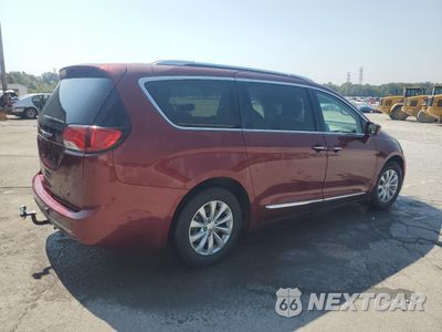Trzecie zdjęcie samochodu z tyłu: 2018 CHRYSLER PACIFICA TOURING L PLUS VIN:2C4RC1EG0JR182297 - miniatura