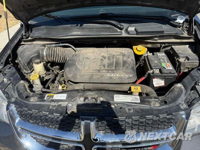 Zdjęcie 7 z 10 samochodu: 2016 DODGE GRAND CARAVAN SXT VIN:2C4RDGCG5GR381423 - miniatura
