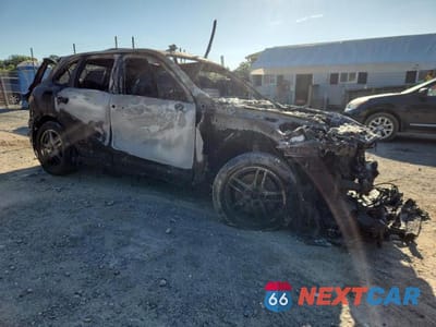 Czwarte zdjęcie samochodu z boku: 2014 PORSCHE CAYENNE VIN:WP1AA2A21ELA92852 - miniatura
