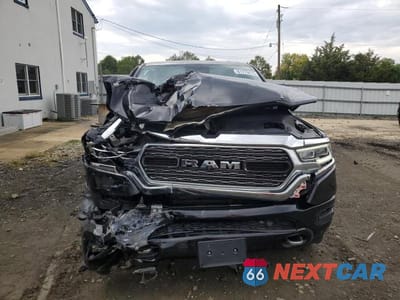 Piąte zdjęcie samochodu w środku: 2021 RAM 1500 LIMITED VIN:1C6SRFHT4MN617241 - miniatura