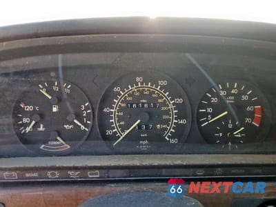 Zdjęcie 9 z 13 samochodu: 1986 MERCEDES-BENZ 420 SEL VIN:WDBCA35D2GA215454 - miniatura