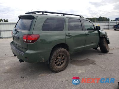 Trzecie zdjęcie samochodu z tyłu: 2020 TOYOTA SEQUOIA SR5 VIN:5TDBY5G14LS176855 - miniatura