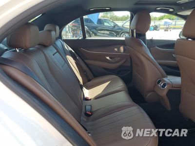 Zdjęcie 10 z 15 samochodu: 2018 MERCEDES-BENZ E 300 4MATIC VIN:WDDZF4KB5JA346798 - miniatura