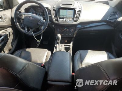 Zdjęcie 8 z 14 samochodu: 2018 FORD ESCAPE TITANIUM VIN:1FMCU9J94JUB88644 - miniatura