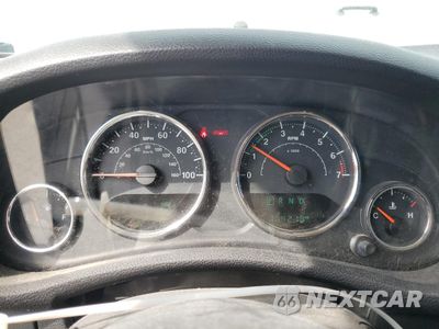 Zdjęcie 9 z 13 samochodu: 2015 JEEP WRANGLER UNLIMITED SAHARA VIN:1C4BJWEG6FL587830 - miniatura