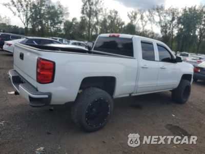 Trzecie zdjęcie samochodu z tyłu: 2016 CHEVROLET SILVERADO K1500 LT VIN:1GCVKREC6GZ165502 - miniatura