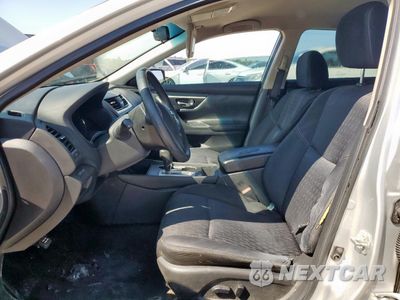Zdjęcie 7 z 12 samochodu: 2016 NISSAN ALTIMA 2.5 VIN:1N4AL3AP6GC216314 - miniatura