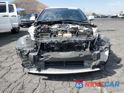Piąte zdjęcie samochodu w środku: 2017 INFINITI Q60 PREMIUM VIN:JN1EV7EK5HM363136 - miniatura