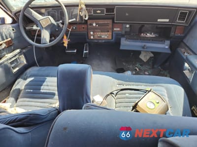 Zdjęcie 8 z 13 samochodu: 1989 CHEVROLET CAPRICE CLASSIC BROUGHAM VIN:1G1BU51E0KR101843 - miniatura