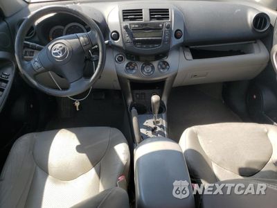Zdjęcie 8 z 16 samochodu: 2009 TOYOTA RAV4 LIMITED VIN:JTMZF31V895000989 - miniatura
