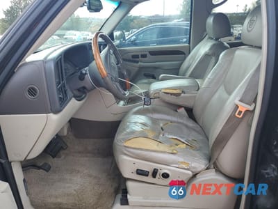 Zdjęcie 7 z 15 samochodu: 2003 CADILLAC ESCALADE VIN:1GYEC63T23R240599 - miniatura