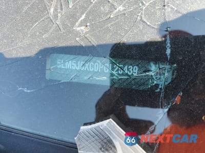 Zdjęcie 13 z 16 samochodu: 2023 LINCOLN AVIATOR VIN:5LM5J6XC0PGL25439 - miniatura