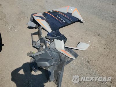 Zdjęcie 8 z 10 samochodu: 2022 POLARIS SLINGSHOT SLR VIN:57XAAFHB8N8148200 - miniatura
