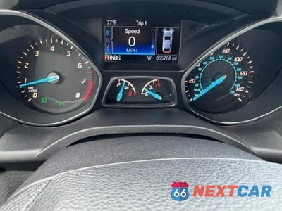 Zdjęcie 9 z 15 samochodu: 2016 FORD ESCAPE SE VIN:1FMCU0GX4GUC35892 - miniatura