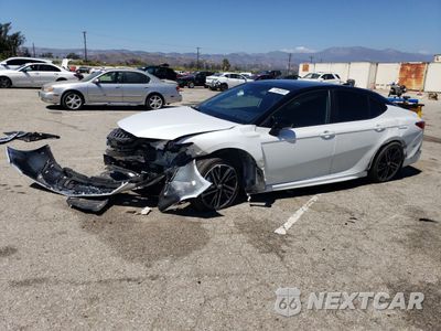 2025 TOYOTA CAMRY XSE 4T1DBADK5SU021589 - główne zdjęcie licytacji z USA - miniatura